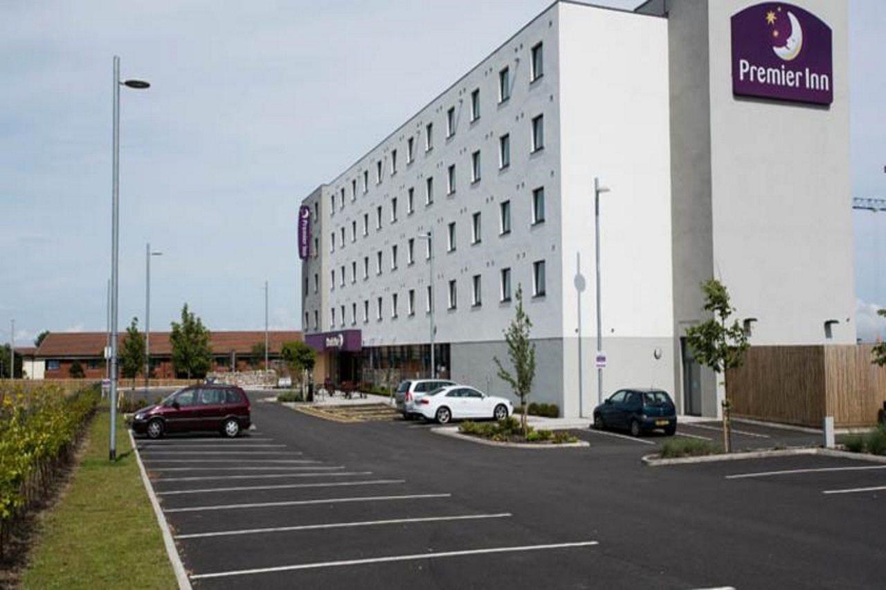 Premier Inn Aberdeen Airport - Dyce Extérieur photo